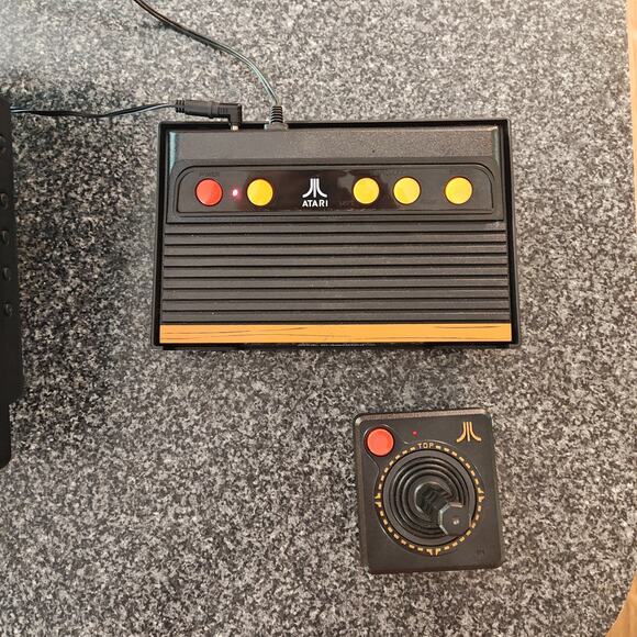 ATARI Flashback 4 Game Console One Wireless Controller No Power Cord. Tested. - Picture 2 of 15
